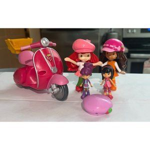 Strawberry Shortcake Toys